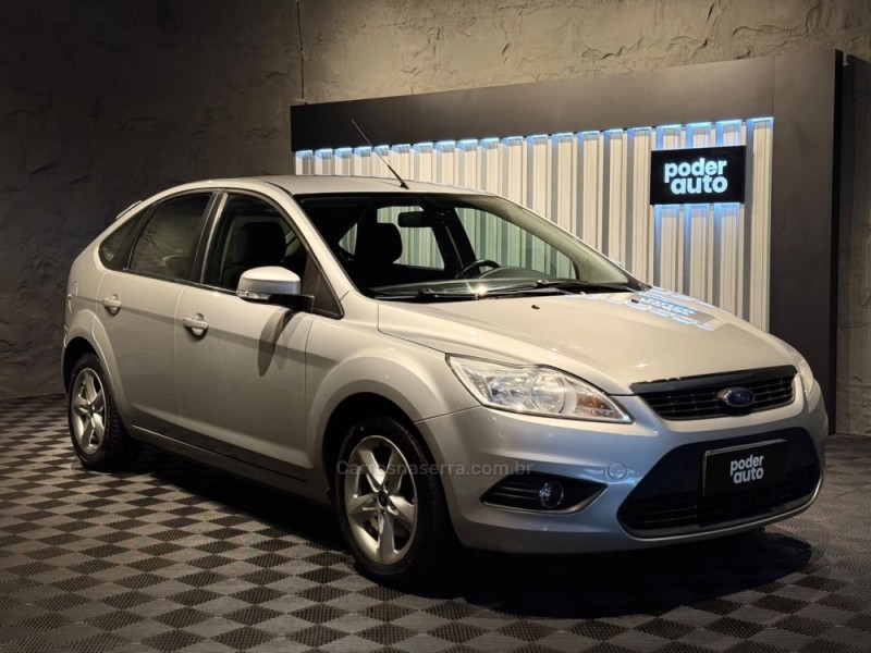 focus 2.0 16v flex 4p automatico 2011 farroupilha
