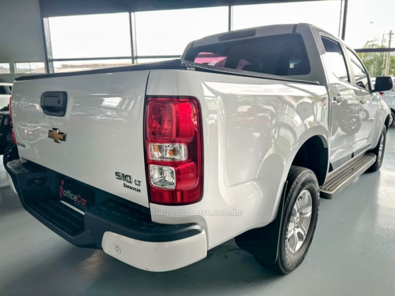 S10 2.5 LT 4X2 CD 16V FLEX 4P MANUAL - 2017 - TRêS COROAS