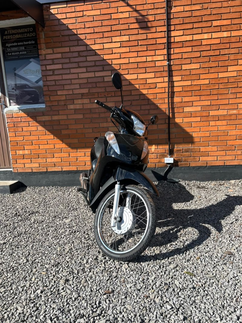 BIZ 125 ES - 2014 - CANELA