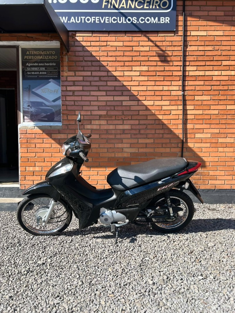 BIZ 125 ES - 2014 - CANELA