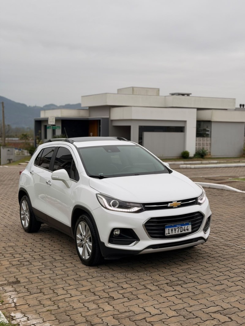 TRACKER 1.4 16V TURBO FLEX PREMIER AUTOMÁTICO - 2018 - LAJEADO