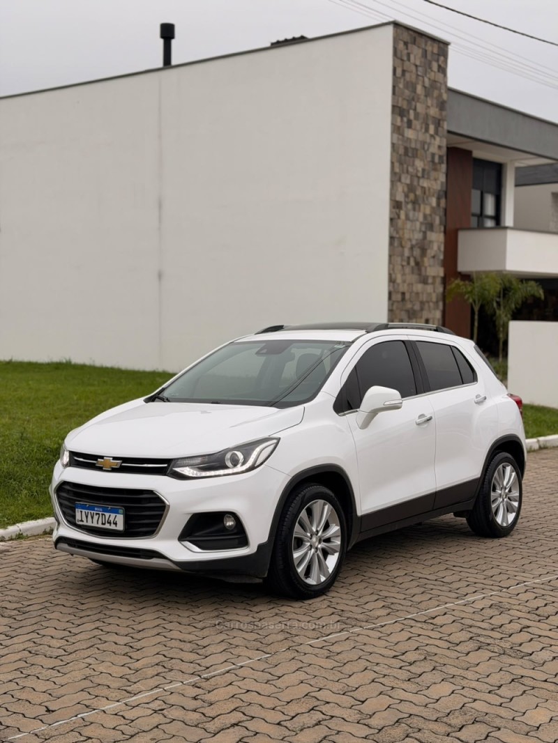 tracker 1.4 16v turbo flex premier automatico 2018 lajeado
