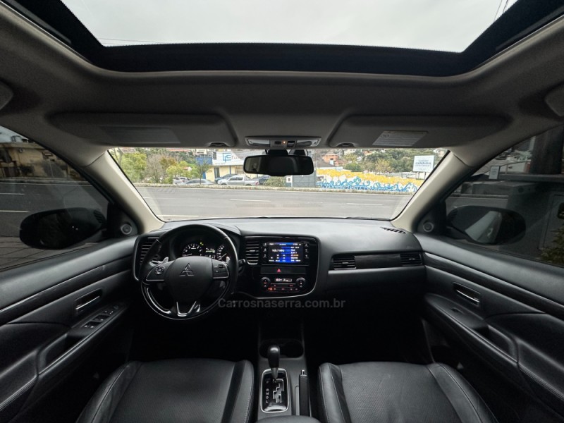 OUTLANDER 2.0 16V GASOLINA 4P AUTOMÁTICO - 2016 - CAXIAS DO SUL