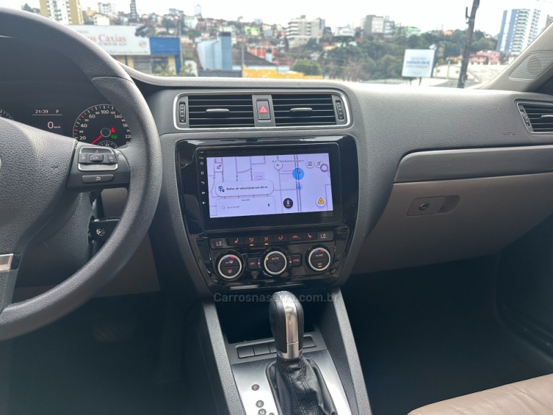 JETTA 2.0 TSI HIGHLINE 211CV GASOLINA 4P DSG - 2014 - CAXIAS DO SUL