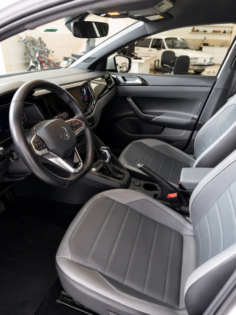 NIVUS 1.0 TSI HIGHLINE FLEX 4P AUTOMÁTICO - 2023 - FARROUPILHA