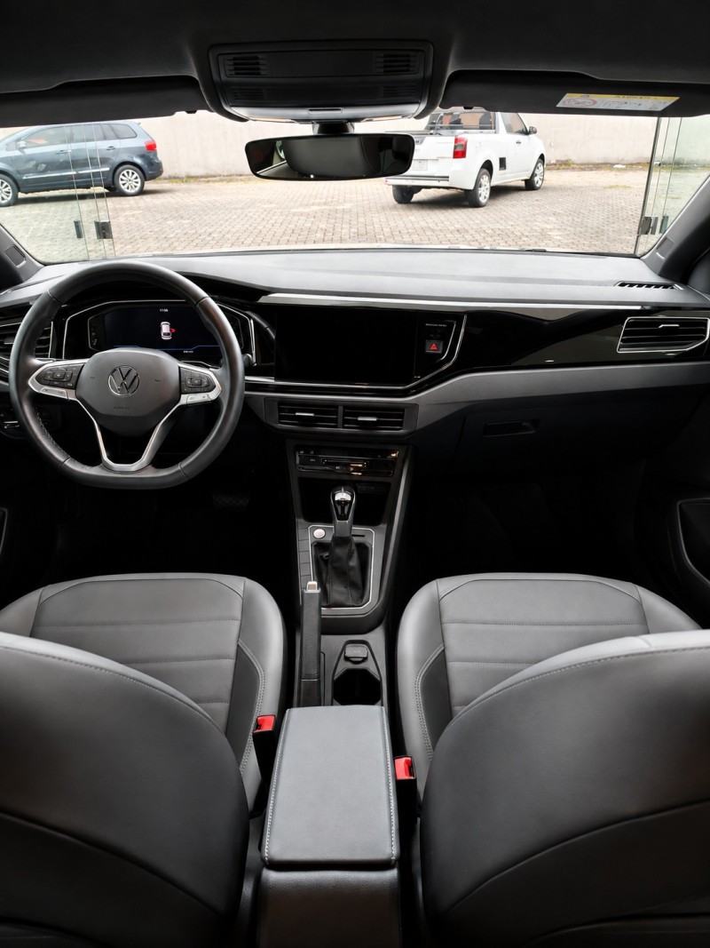 NIVUS 1.0 TSI HIGHLINE FLEX 4P AUTOMÁTICO - 2023 - FARROUPILHA