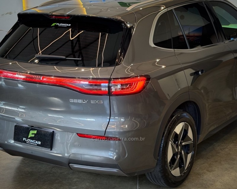 EX5 PRO 60,22 KW ELÉTRICO 4P AUTOMÁTICO - 2026 - GARIBALDI