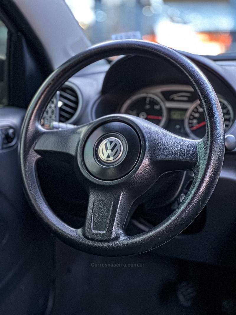 GOL 1.0 MI 8V FLEX 4P MANUAL G.V - 2011 - CANELA