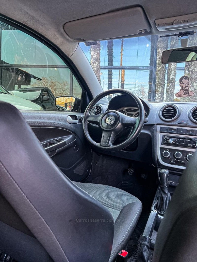 GOL 1.0 MI 8V FLEX 4P MANUAL G.V - 2011 - CANELA