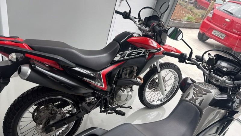 nxr 160 bros esdd 2020 feliz