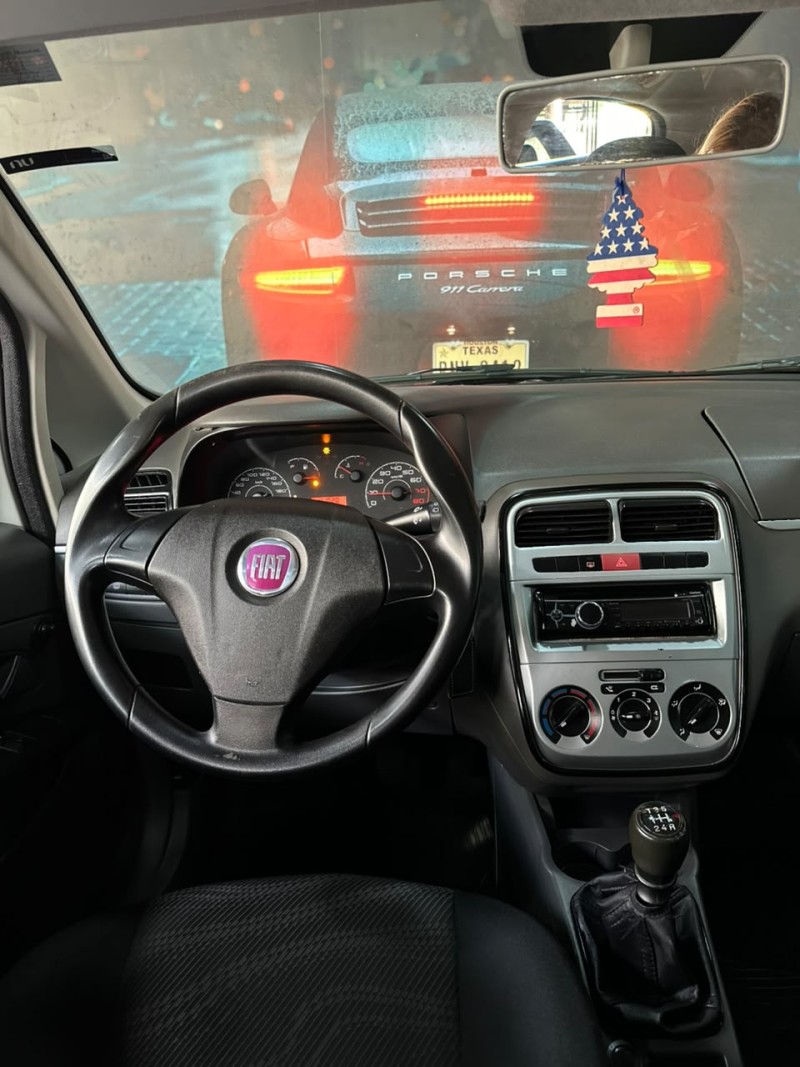 PUNTO 1.4 ATTRACTIVE 8V FLEX 4P MANUAL - 2011 - SãO LEOPOLDO