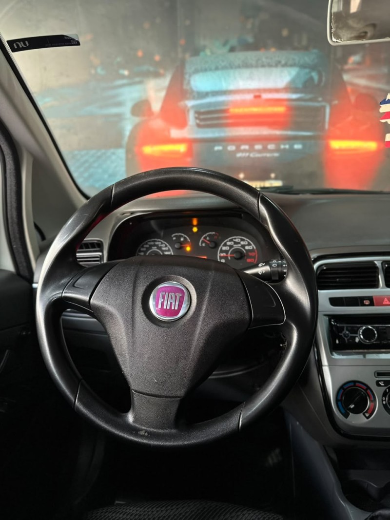 PUNTO 1.4 ATTRACTIVE 8V FLEX 4P MANUAL - 2011 - SãO LEOPOLDO