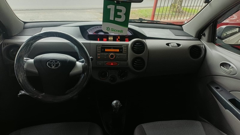 ETIOS 1.3 XS 16V FLEX 4P MANUAL - 2013 - CAXIAS DO SUL