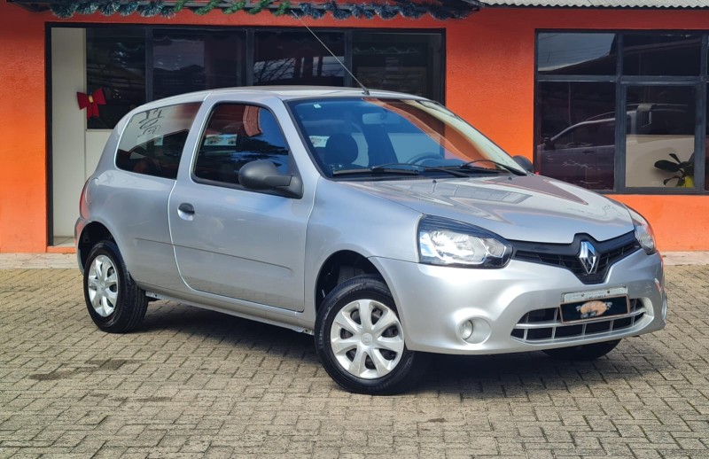 clio  2014 canela