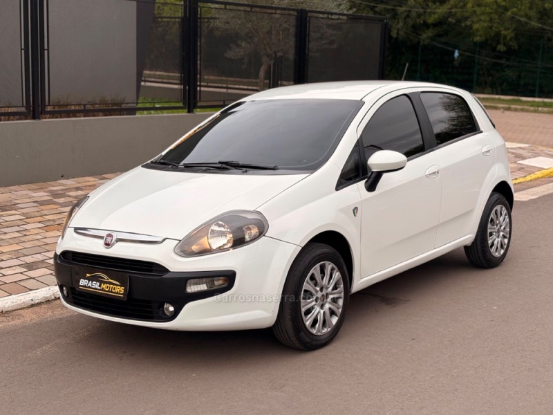 punto 1.4 attractive italia 8v flex 4p manual 2013 estancia velha