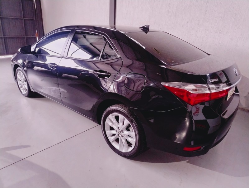 COROLLA 2.0 XEI 16V FLEX 4P AUTOMÁTICO - 2018 - SãO SEBASTIãO DO CAí