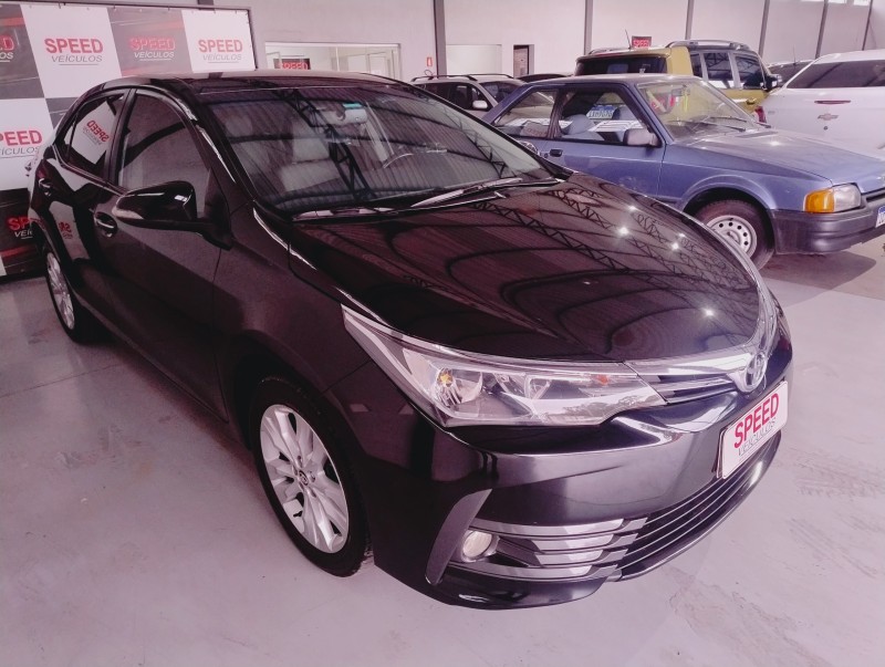 COROLLA 2.0 XEI 16V FLEX 4P AUTOMÁTICO - 2018 - SãO SEBASTIãO DO CAí