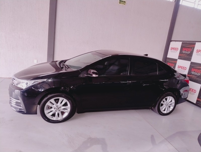 COROLLA 2.0 XEI 16V FLEX 4P AUTOMÁTICO - 2018 - SãO SEBASTIãO DO CAí