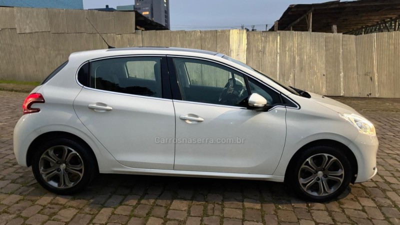 208 1.6 GRIFFE 16V FLEX 4P AUTOMÁTICO - 2016 - CAXIAS DO SUL