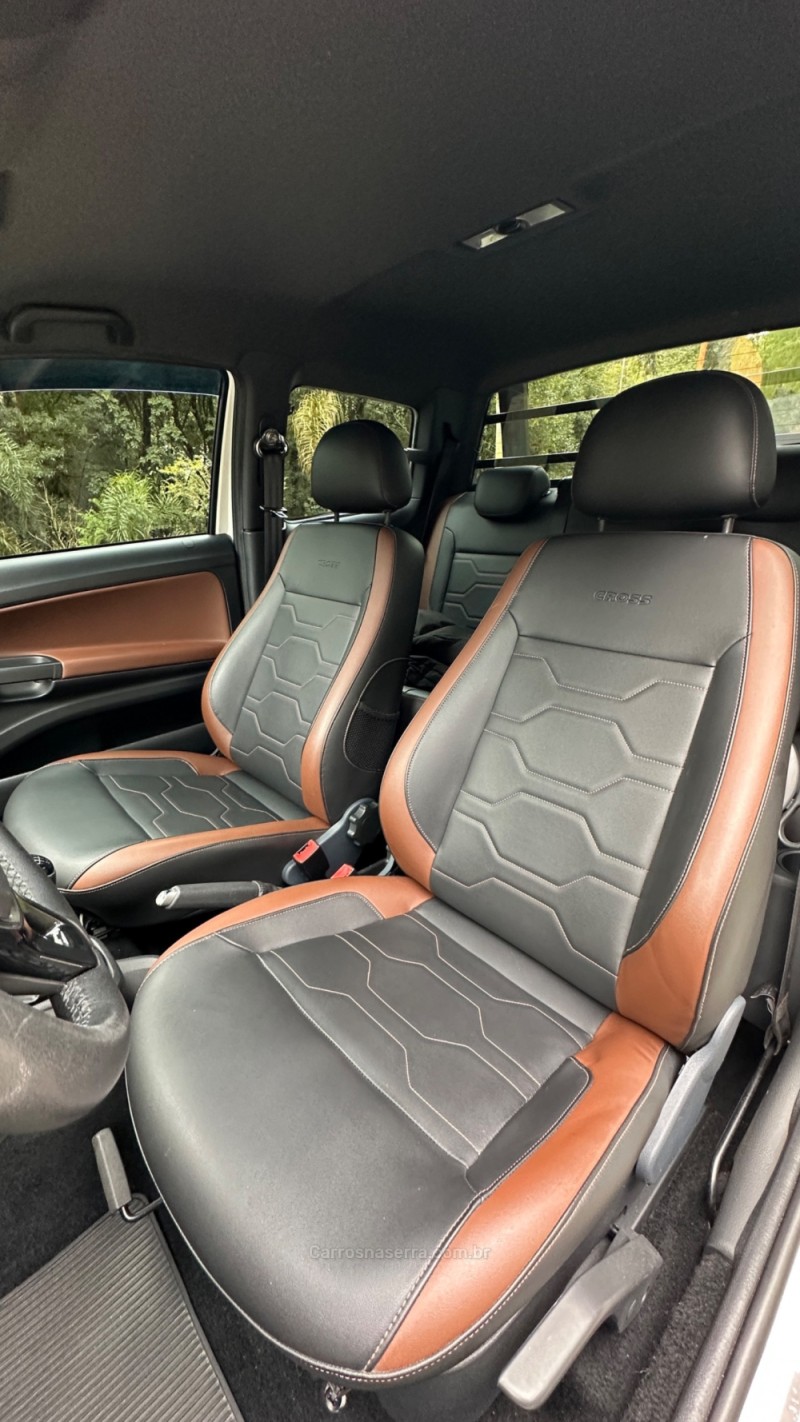 SAVEIRO 1.6 CROSS CD 16V FLEX 2P MANUAL - 2020 - CAXIAS DO SUL