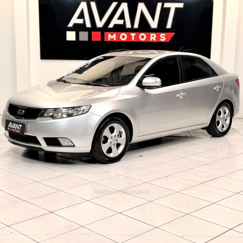 CERATO 1.6 EX SEDAN 16V GASOLINA 4P MANUAL - 2010 - NOVO HAMBURGO