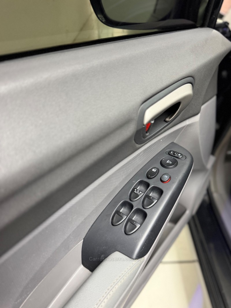 CIVIC 1.8 LXL 16V FLEX 4P MANUAL - 2009 - CAXIAS DO SUL