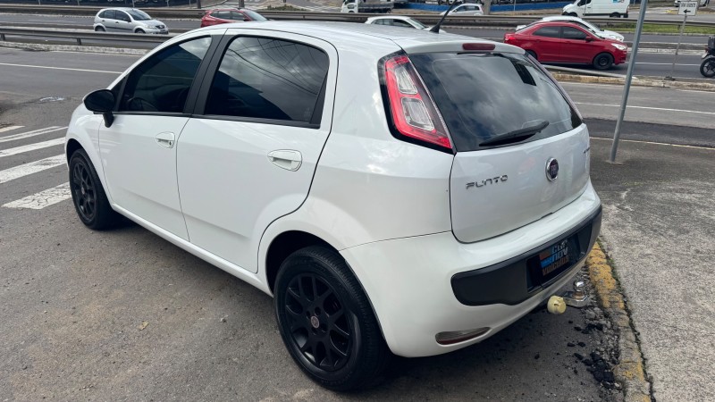 PUNTO 1.4 ATTRACTIVE 8V FLEX 4P MANUAL - 2013 - CAXIAS DO SUL