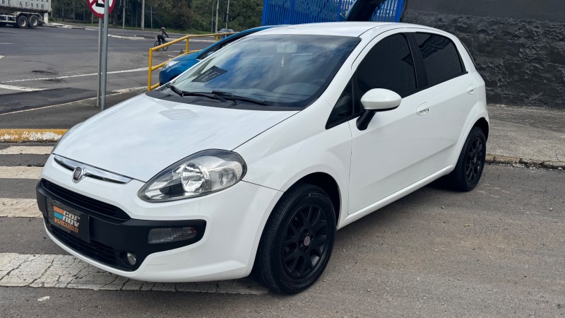 PUNTO 1.4 ATTRACTIVE 8V FLEX 4P MANUAL - 2013 - CAXIAS DO SUL