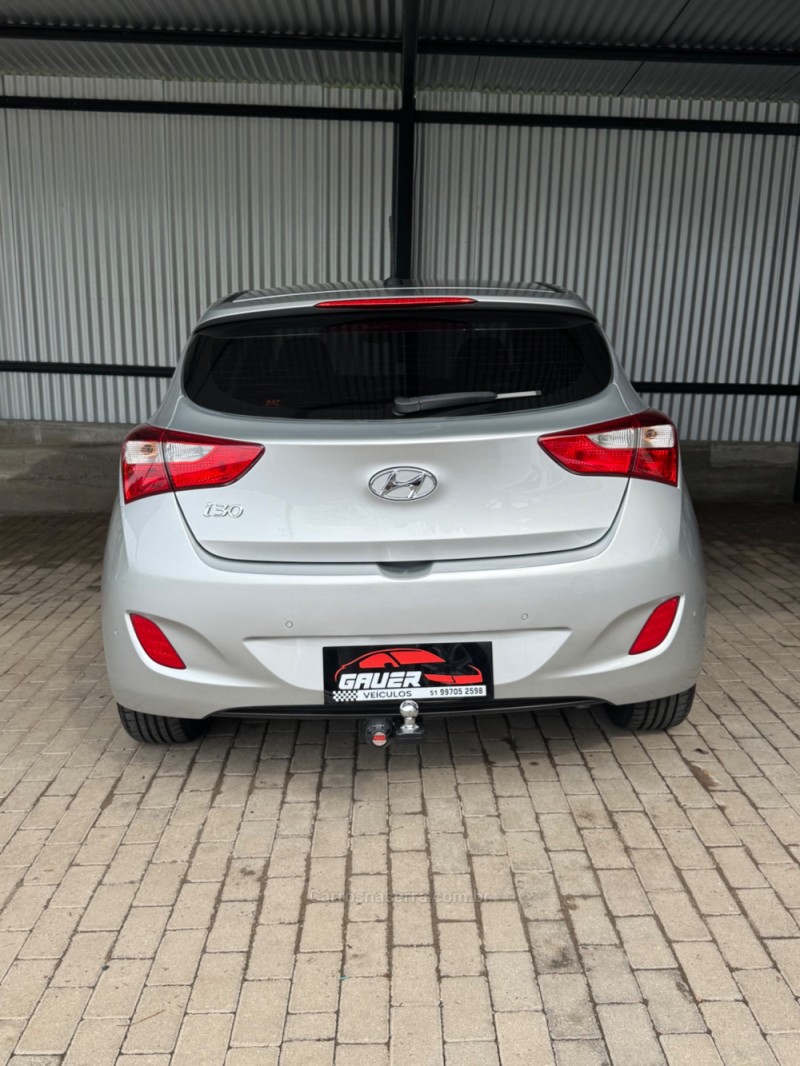 I30 1.8 MPI 16V GASOLINA 4P AUTOMATICO - 2015 - ENCANTADO