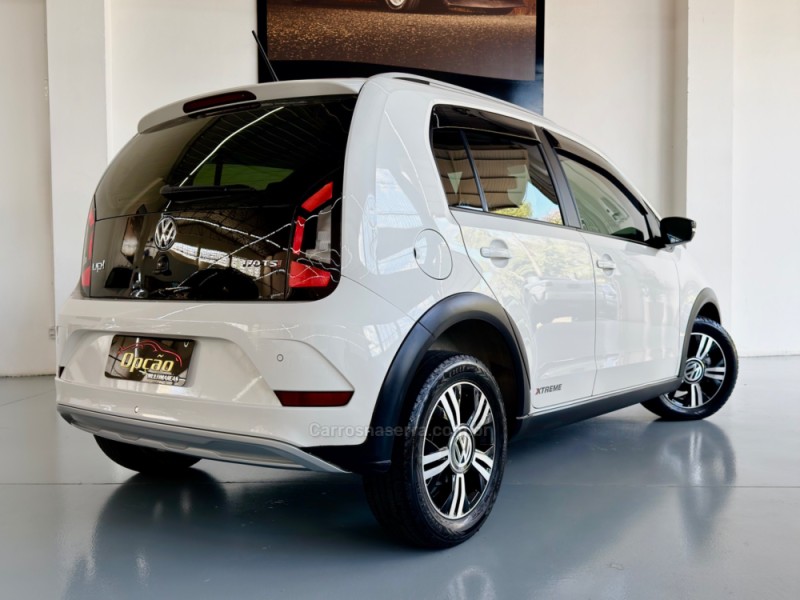 UP 1.0 TSI XTREME UP 12V FLEX 4P MANUAL - 2020 - NOVO HAMBURGO