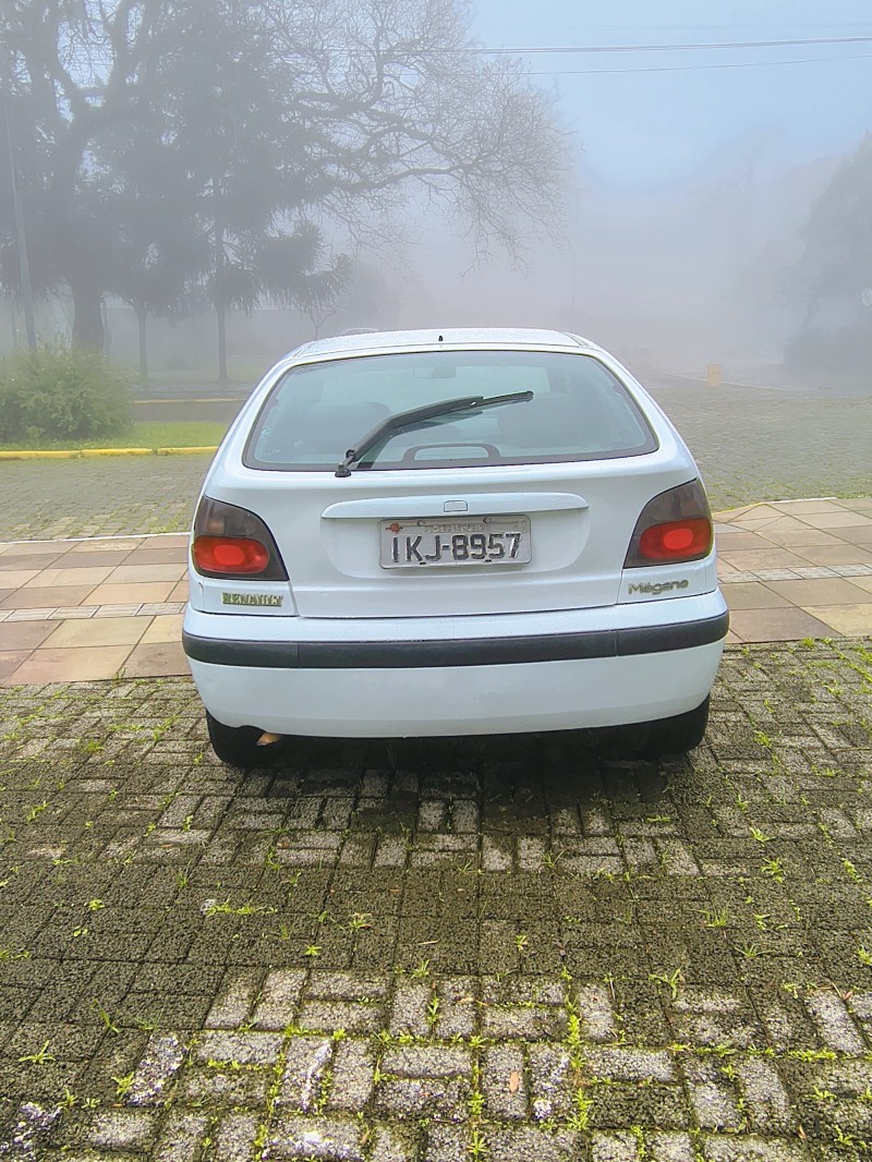 MÉGANE 1.6 RT 16V GASOLINA 4P MANUAL - 2001 - FARROUPILHA