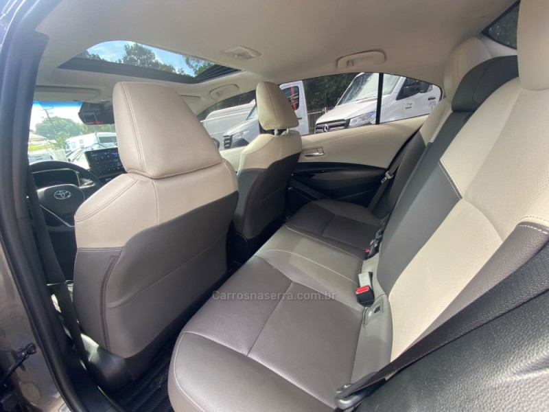 COROLLA 1.8 ALTIS PREMIUM 16V HÍBRIDO 4P AUTOMÁTICO - 2025 - LAJEADO