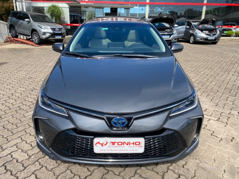 COROLLA 1.8 ALTIS PREMIUM 16V HÍBRIDO 4P AUTOMÁTICO - 2025 - LAJEADO