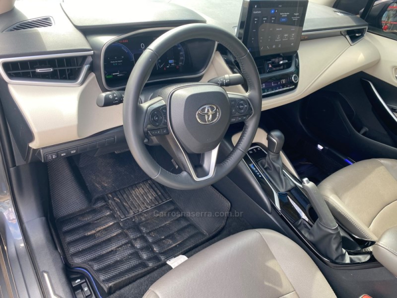 COROLLA 1.8 ALTIS PREMIUM 16V HÍBRIDO 4P AUTOMÁTICO - 2025 - LAJEADO