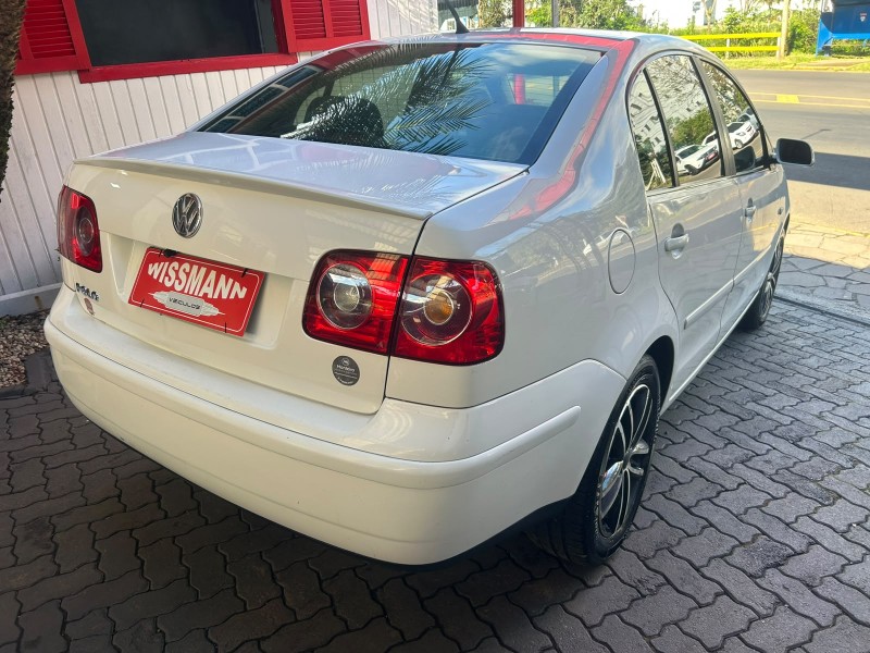POLO 1.6 MI 8V E-FLEX 4P MANUAL - 2007 - TRêS COROAS