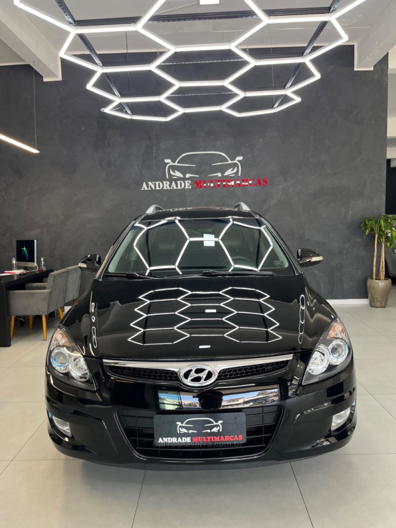 I30 CW 2.0 MPFI 16V GASOLINA 4P MANUAL - 2011 - CAXIAS DO SUL