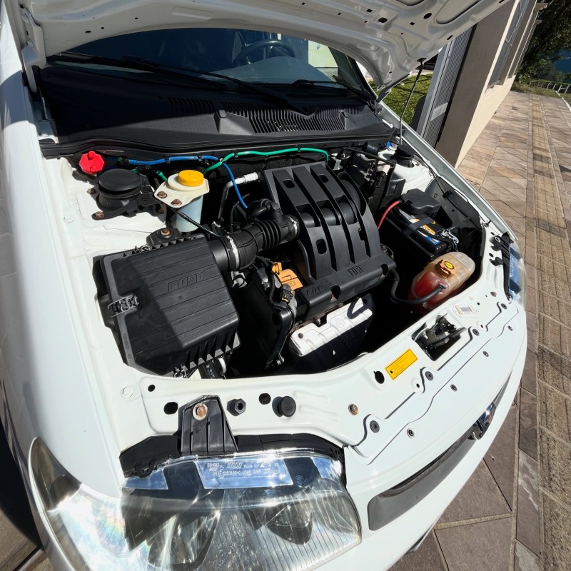 PALIO 1.0 MPI FIRE ECONOMY 8V FLEX 4P MANUAL - 2012 - NOVA PETRóPOLIS