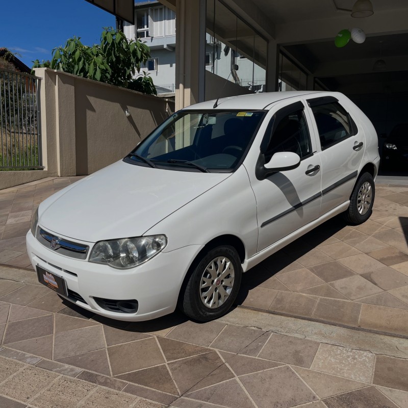 PALIO 1.0 MPI FIRE ECONOMY 8V FLEX 4P MANUAL - 2012 - NOVA PETRóPOLIS