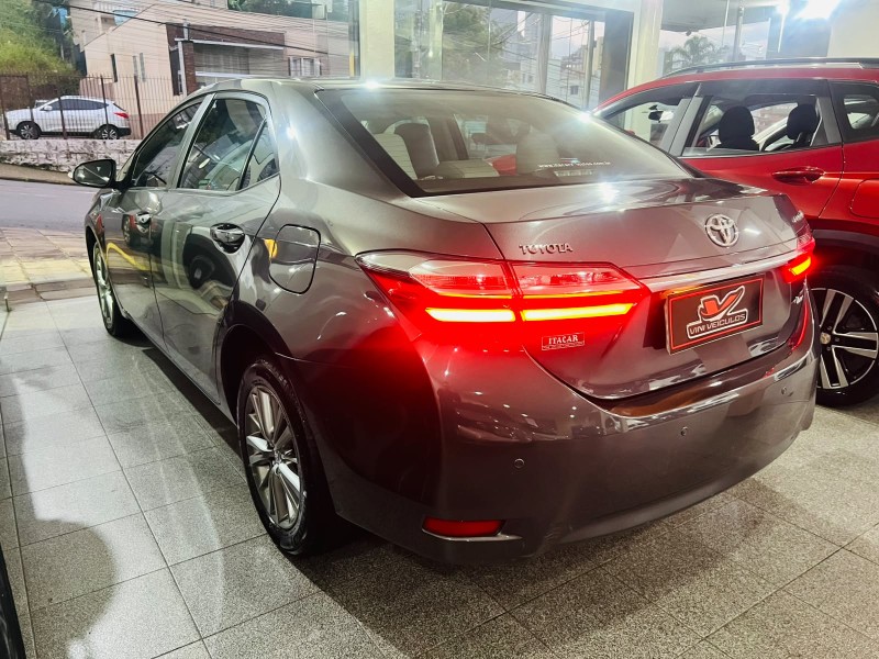 COROLLA 1.8 GLI UPPER 16V FLEX 4P AUTOMÁTICO - 2018 - CAXIAS DO SUL