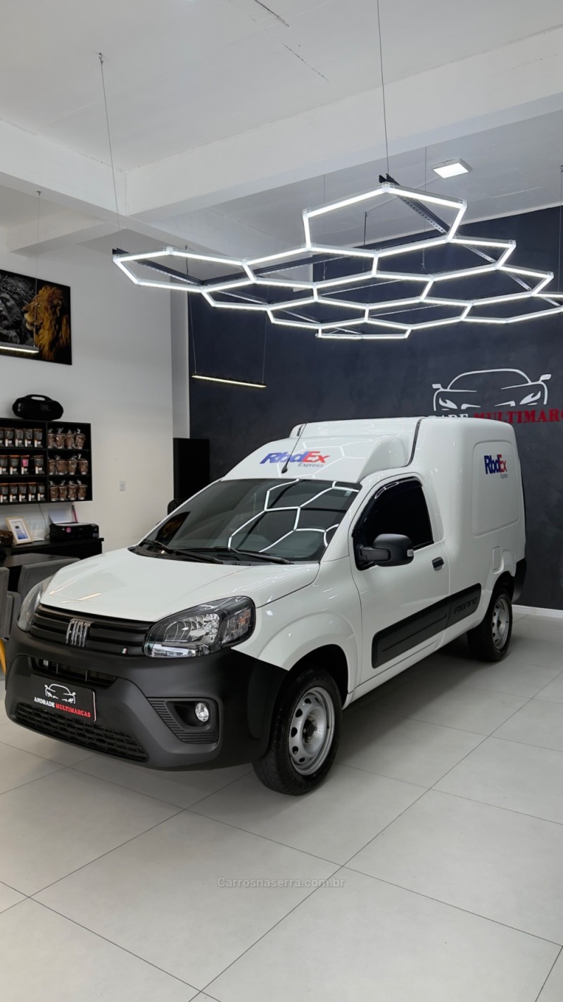 FIORINO 1.3 MPI FURGÃO 8V FLEX 2P MANUAL - 2025 - CAXIAS DO SUL