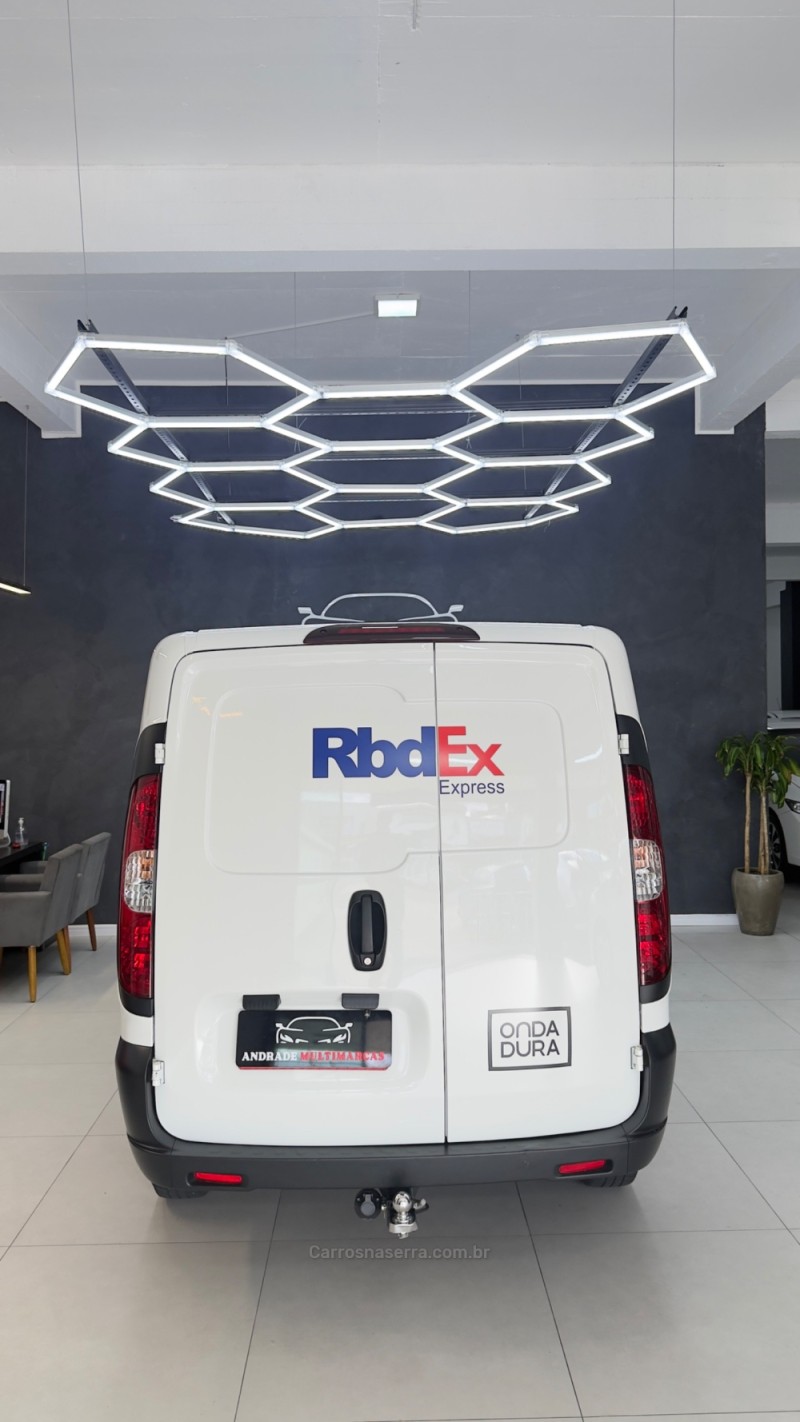 FIORINO 1.3 MPI FURGÃO 8V FLEX 2P MANUAL - 2025 - CAXIAS DO SUL