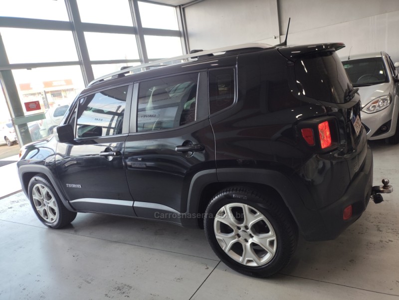 RENEGADE 1.8 16V FLEX LIMITED 4P AUTOMÁTICO - 2018 - TAQUARA
