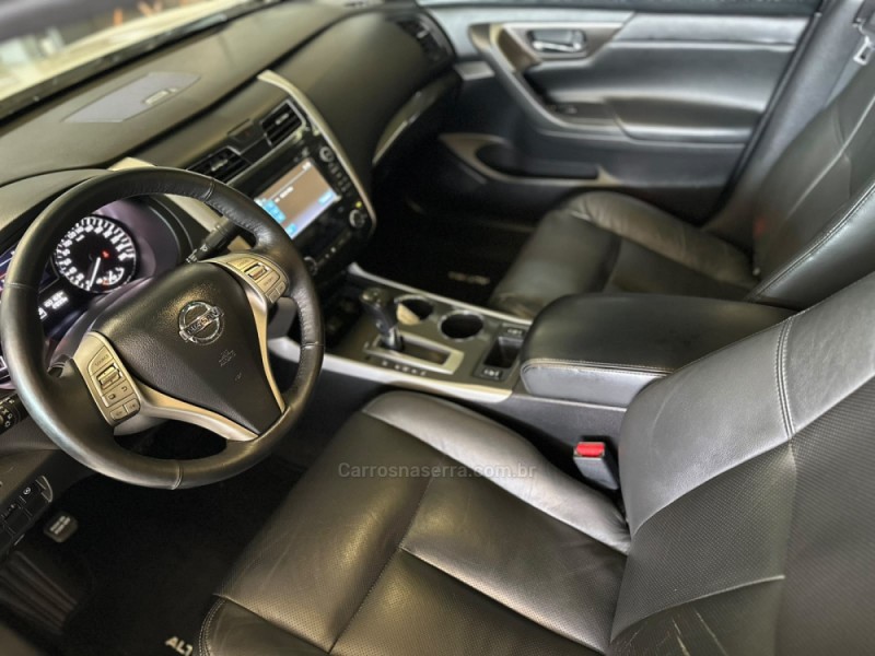 ALTIMA 2.5 SL 16V GASOLINA 4P AUTOMÁTICO - 2014 - SAPIRANGA