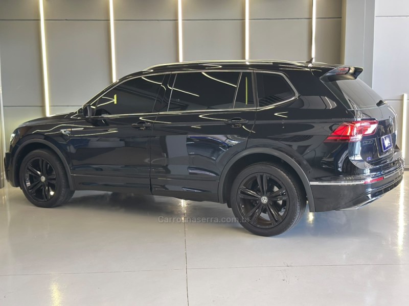 TIGUAN 2.0 ALLSPACE R-LINE 300 TSI GASOLINA 4P AUTOMÁTICO - 2019 - SAPIRANGA