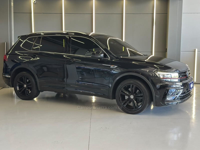 TIGUAN 2.0 ALLSPACE R-LINE 300 TSI GASOLINA 4P AUTOMÁTICO - 2019 - SAPIRANGA