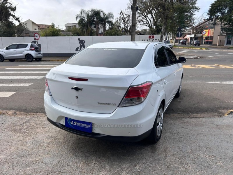 PRISMA 1.4 MPFI LT 8V FLEX 4P MANUAL - 2014 - VENâNCIO AIRES