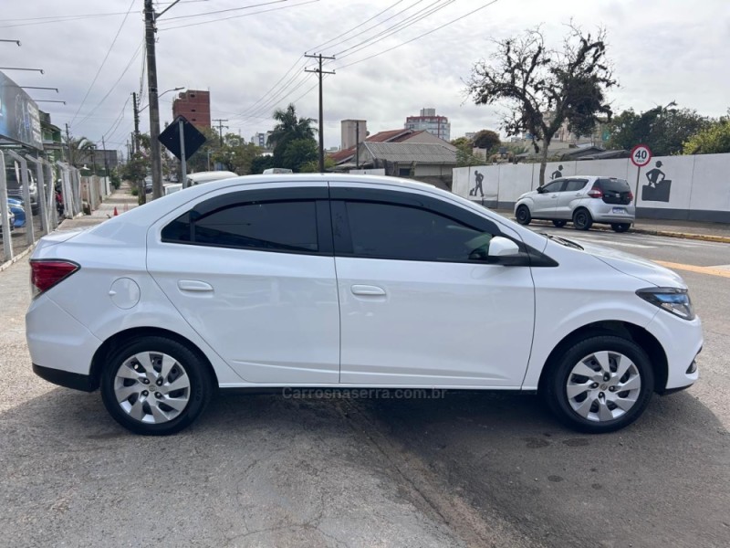 PRISMA 1.4 MPFI LT 8V FLEX 4P MANUAL - 2014 - VENâNCIO AIRES
