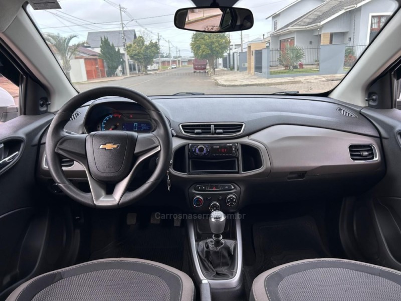 PRISMA 1.4 MPFI LT 8V FLEX 4P MANUAL - 2014 - VENâNCIO AIRES