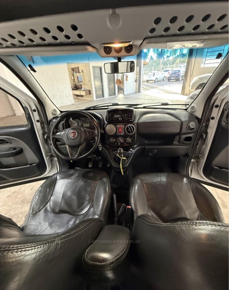DOBLÓ 1.8 MPI ADVENTURE LOCKER 8V FLEX 4P MANUAL - 2014 - ARROIO DO MEIO