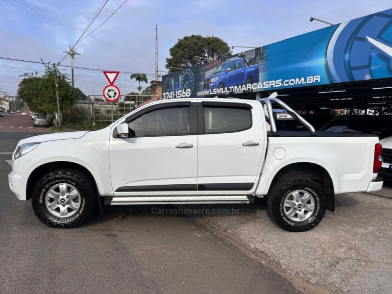 S10 2.4 LT 4X2 CD 8V FLEX 4P MANUAL - 2014 - VENâNCIO AIRES